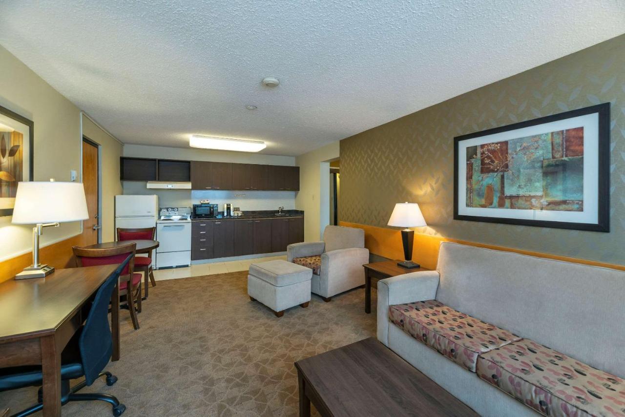 Prestige Riverside Lodge Quesnel Buitenkant foto